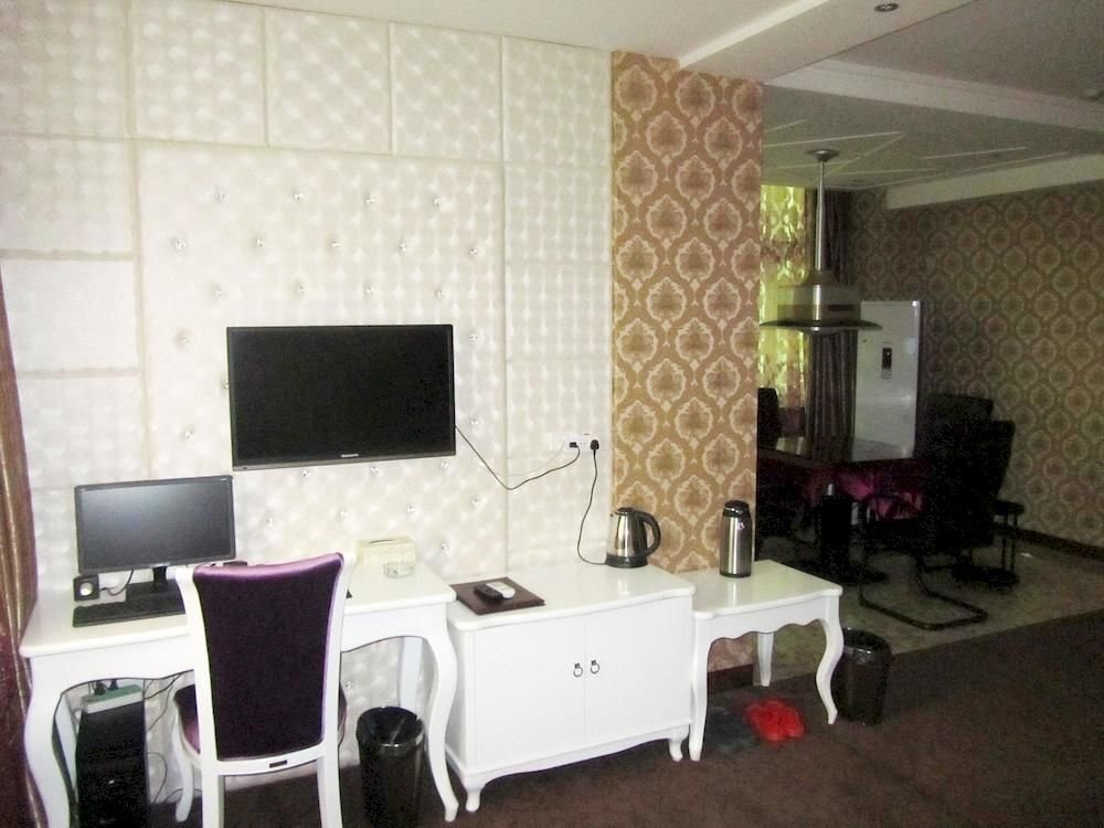Луань: Lu'an Ruyi Hotel