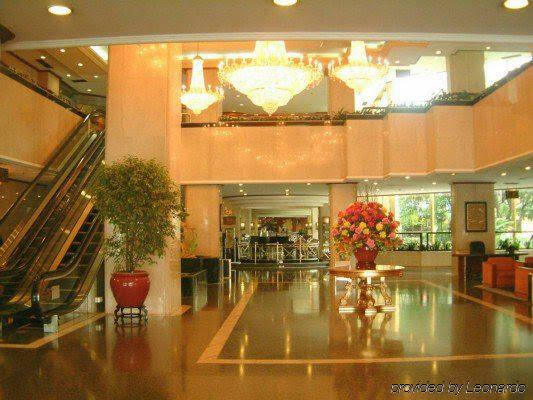 Чжэньцзян: 7Days Inn Zhenjiang Railway Station