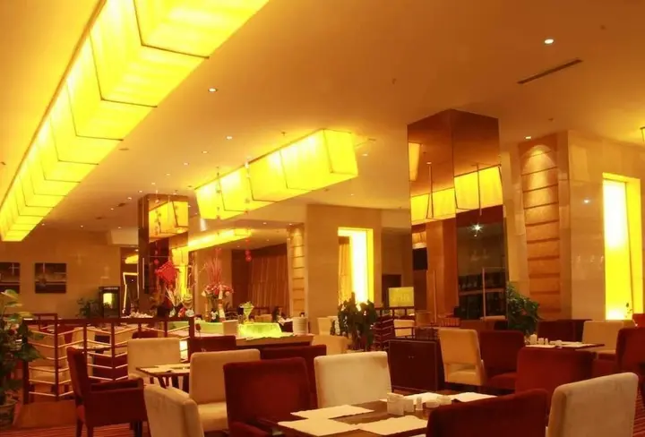 Чунцин: Chongqing Yi'an Hotel