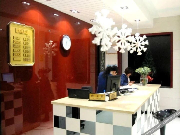 Вэйнань: Xinhuazhou Hotel
