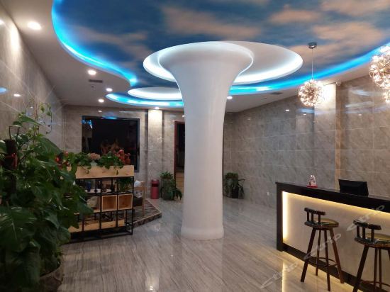 Вэйнань: Xinhuazhou Hotel