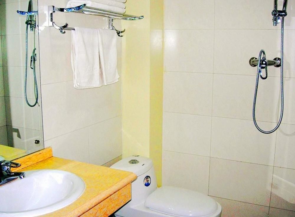 Лоян: Zhonghong Business Hotel