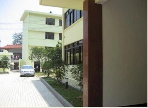 Гуйлинь: Guilin San Feng Hotel