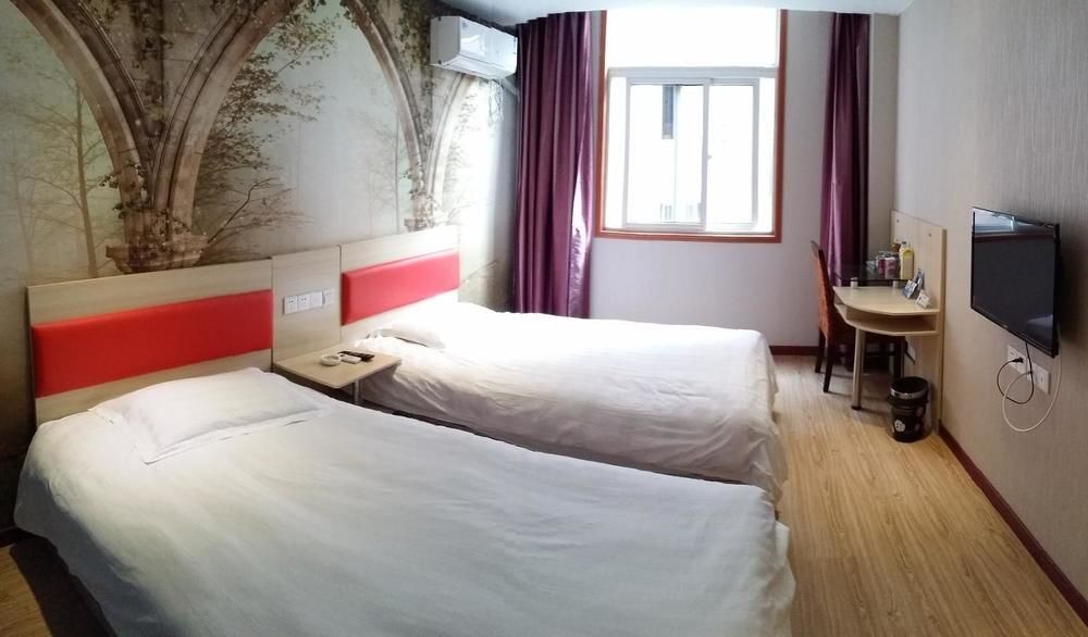 Чанчжоу: The Youth Theme Hotel