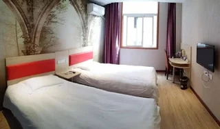 Чанчжоу: The Youth Theme Hotel
