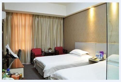 Лоян: Shanshui Jiaju Hotel Luoyang Wangcheng Park