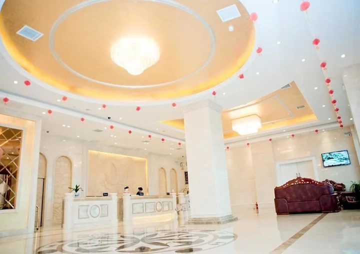 Циньчжоу: Yuanyang International Hotel