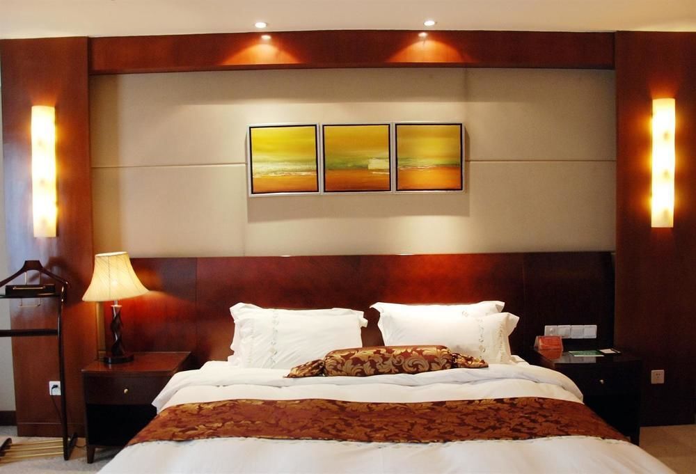 Ляньюньган: Mingzhu Hotel