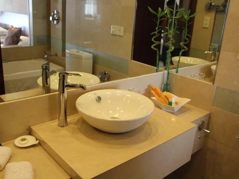 Ляньюньган: Mingzhu Hotel
