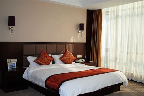 Хуаншань: Rongding Binjiang Hotel