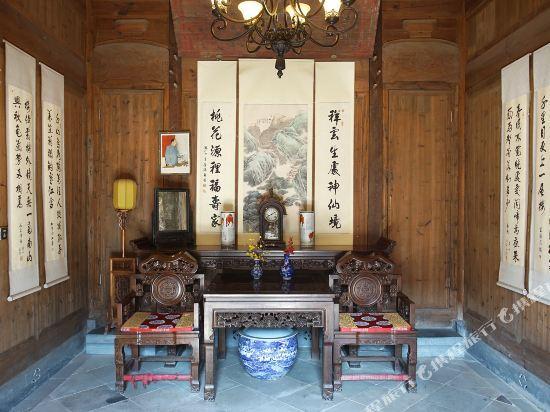Хуаншань: Yixiu Mountain Inn