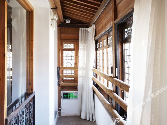 Хуаншань: Yixiu Mountain Inn