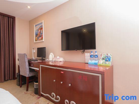 Уху: Wuhu Zhongkai Hotel