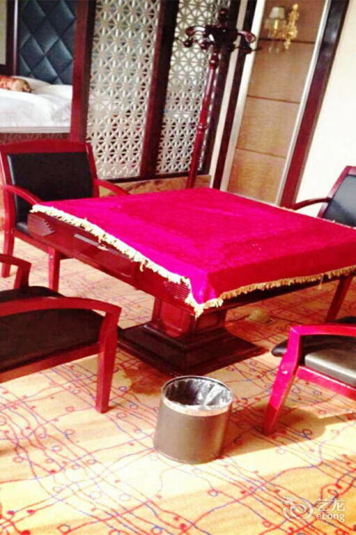 Чжэнчжоу: Red Flag Canal Hotel Zhengzhou