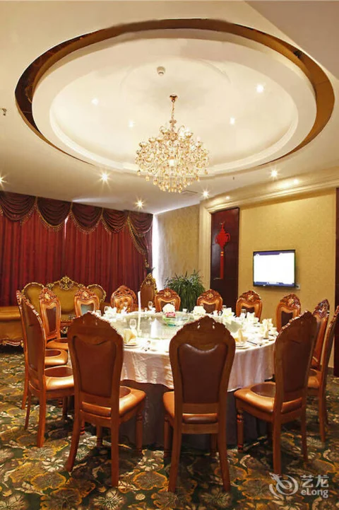 Чжэнчжоу: Red Flag Canal Hotel Zhengzhou