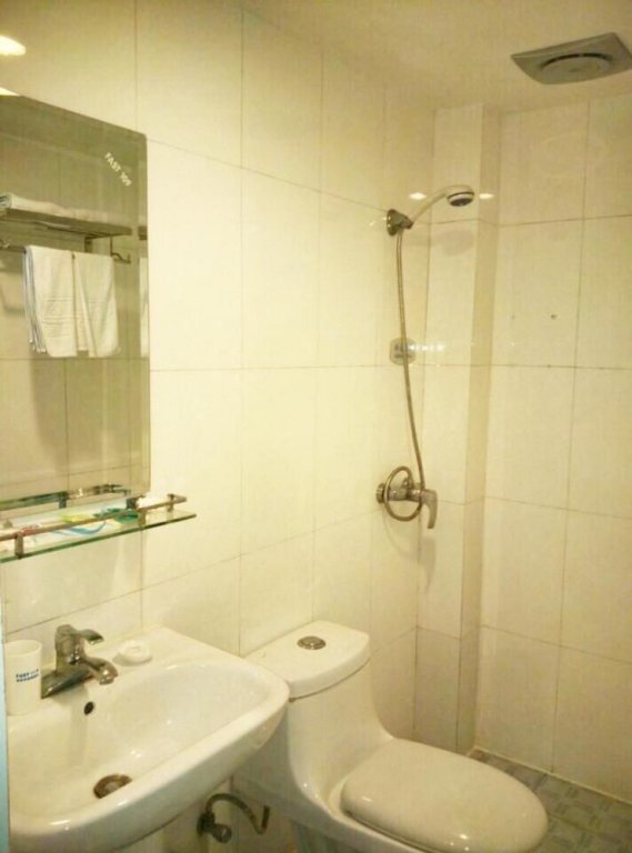 Уху: Fast 109 Chain Hotel Wuhu Erjie
