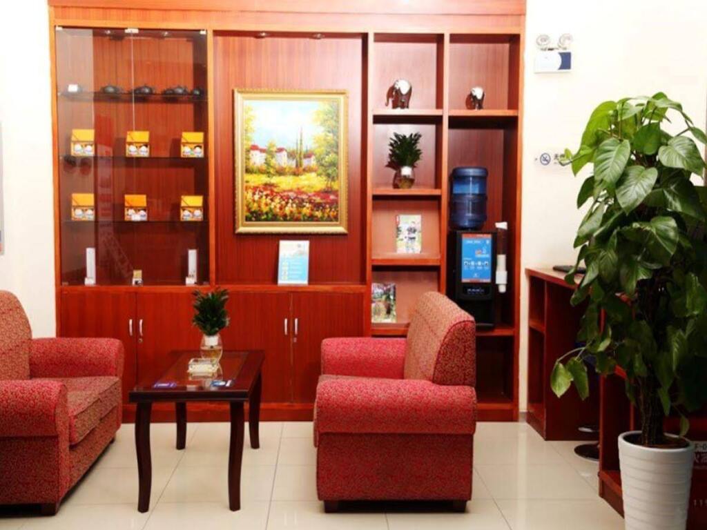 Шэньян: Shenyang Jinbi Hotel Chain