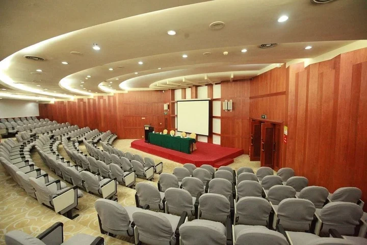 Куньмин: Kunming Wanghu Hotel