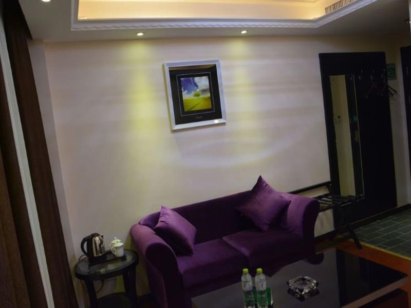Хецзе: Sentai Lidu Fashion Hotel