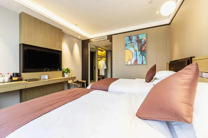 Линьи: Linyi Hotel