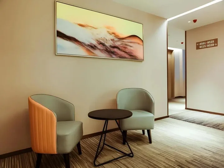 Линьи: Linyi Hotel
