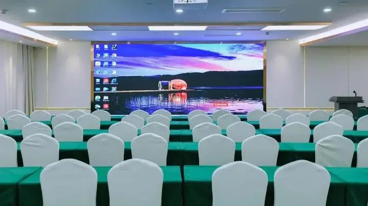 Линьи: Linyi Hotel