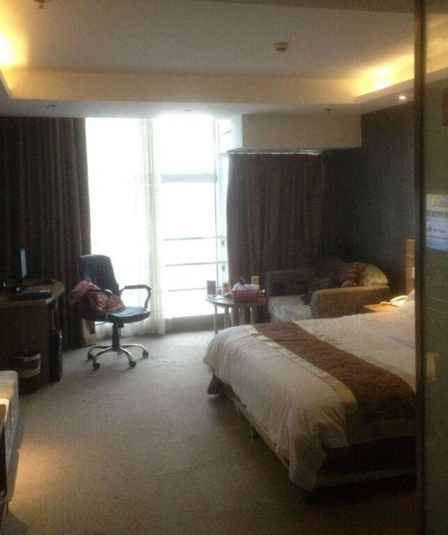 carousel image 4