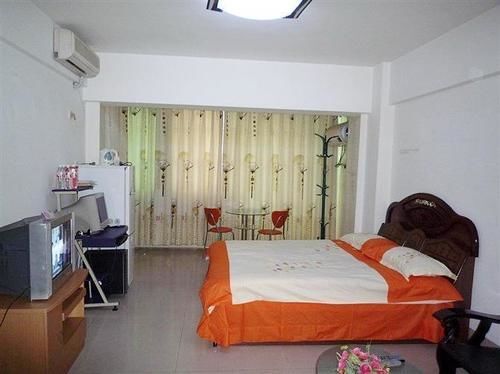 Наньнин: Nanning Ba Ba Hotel (Chaoyang Square Subway Station)