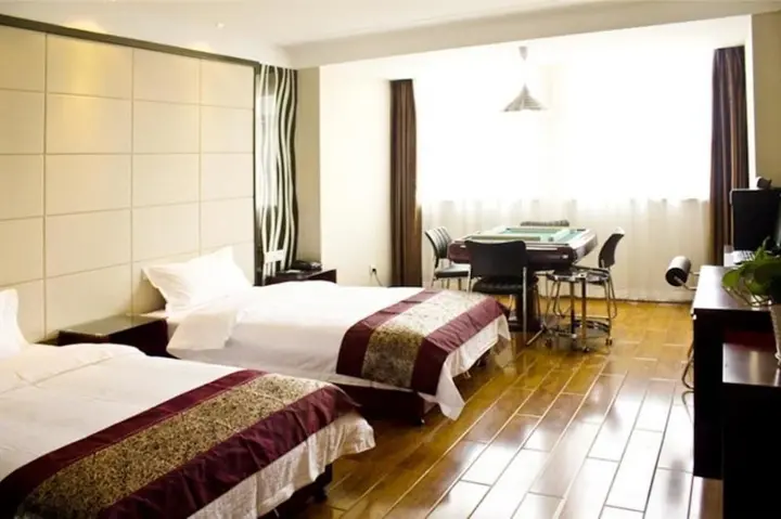 Ухань: Provence Garden Hotel Wuhan Guanggu Branch