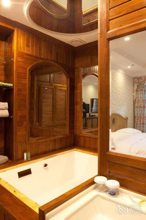 Шэньян: Meiguojun Hot Spring Hotel