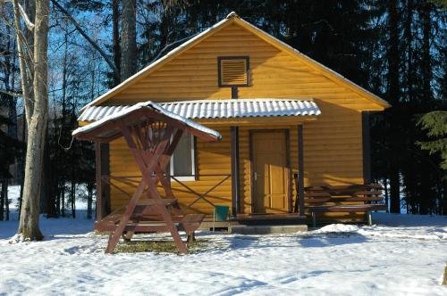 Луга: Camping Okhotnik i Rybolov