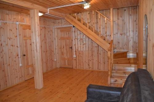 Луга: Camping Okhotnik i Rybolov