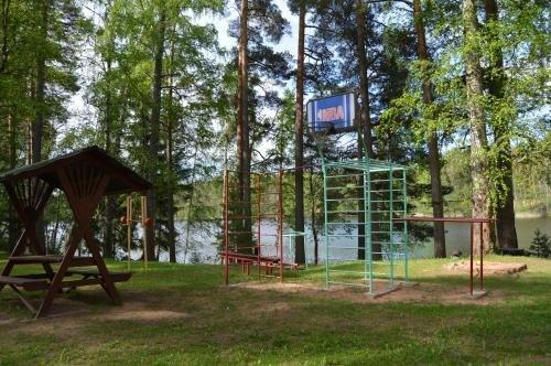 Луга: Camping Okhotnik i Rybolov