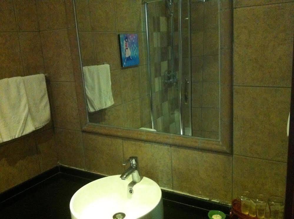 Синьчжоу: Foshan Hotel - Wutaishan