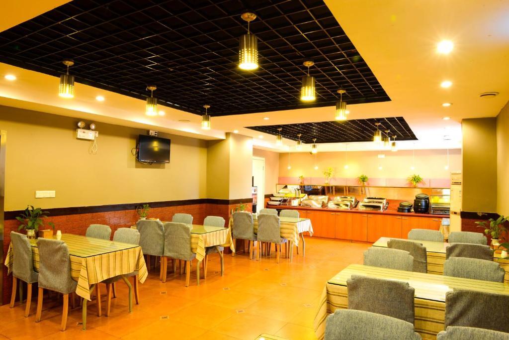 Пинсян: Home Inn Pingxiang Lvyin Square