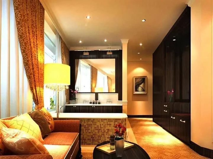 Лянфан: New World Hotel