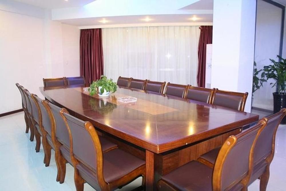 Ибинь: Yibin Effel Business Hotel