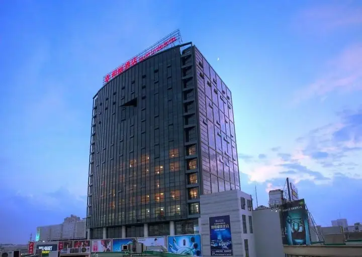 Цзясинь: Heart Living Hotel-tongxiang