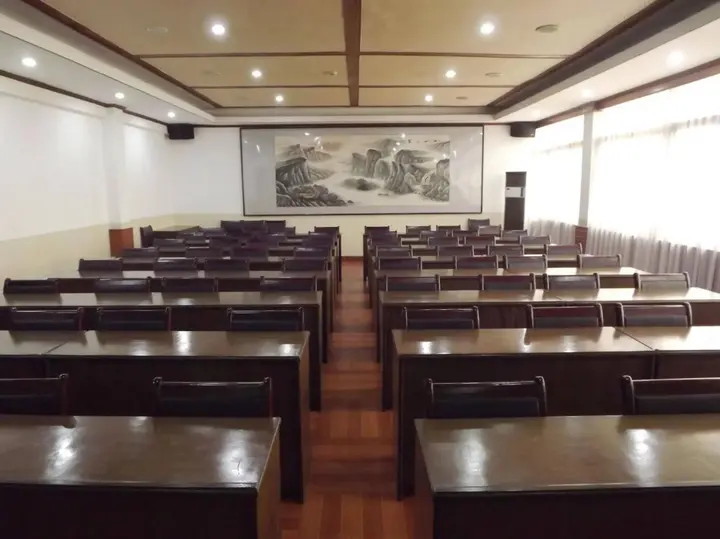 Цзинин: Guo Tie Hotel - Qufu