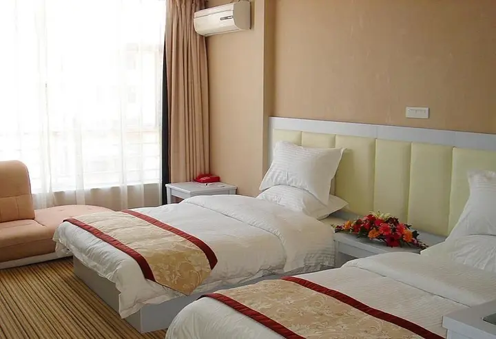 Chuxiong: Jinlun Holiday Beibuwan Hotel Chuxiong