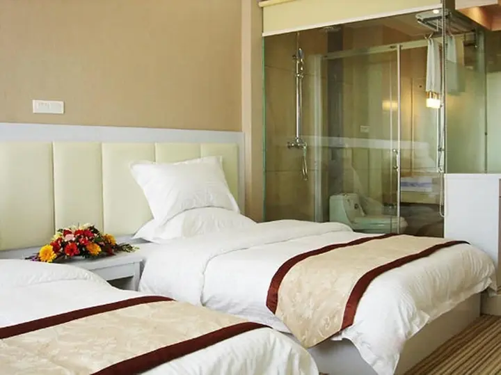 Chuxiong: Jinlun Holiday Beibuwan Hotel Chuxiong