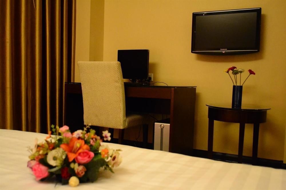 carousel image 5