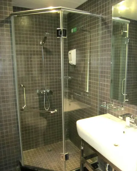 Шэньян: Motel 168 Shenyang North Station North Exit Branch