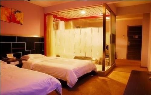 Харбин: Harbin Dragon Jubilee Hotel Shanghai Fashion
