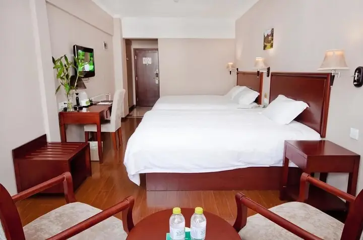 Вэйфан: Greentree Inn Weifang Anshun Road