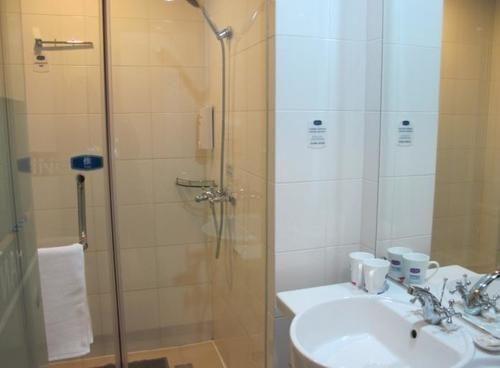 Бинжоу: Hanting Hotel (Binzhou Zhongbai Building)