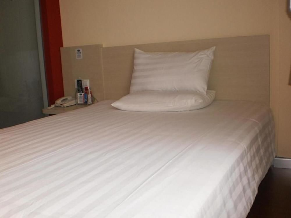 Бинжоу: Hanting Hotel (Binzhou Zhongbai Building)