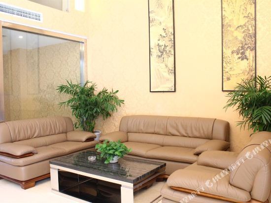 Циндао: Wohai Business Hotel-qingdao