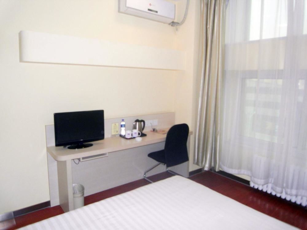 Цанчжоу: Hanting Express Cangzhou Jiefang Road