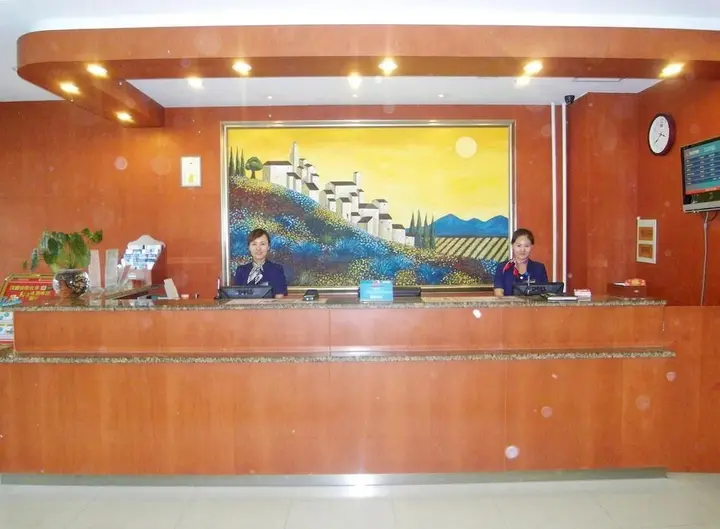 Цанчжоу: Hanting Express Cangzhou Jiefang Road